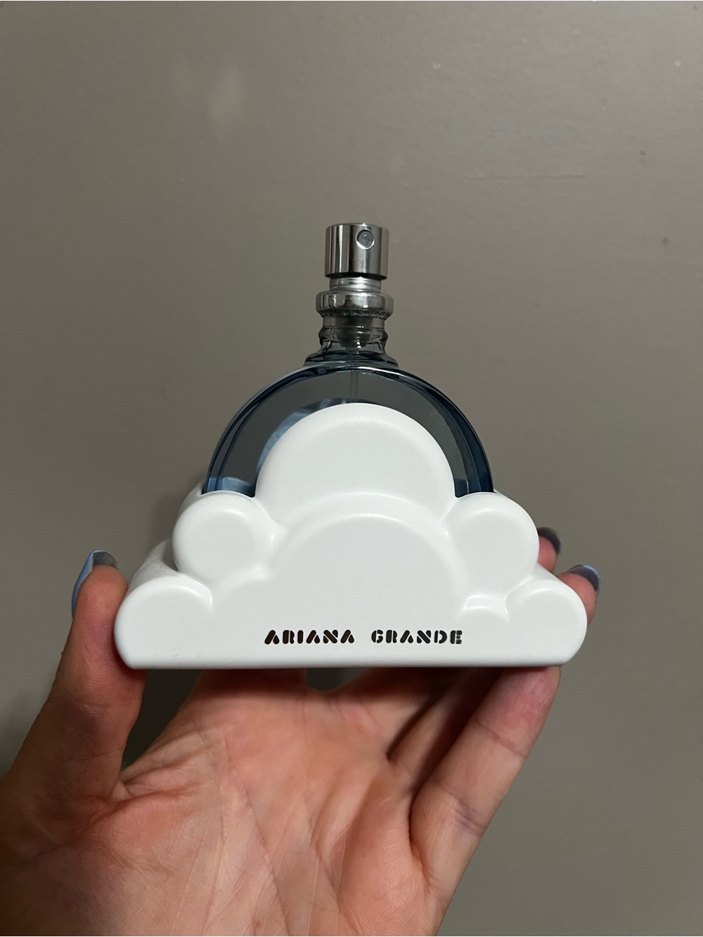 Ariana Grande Cloud Perfume